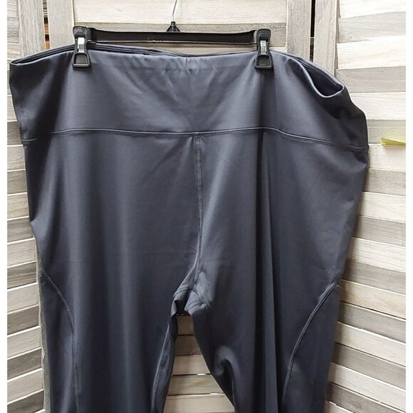 Plus Size Moisture Wicking Active Performance Legging | All in Motion | 4X - Picture 5 of 9